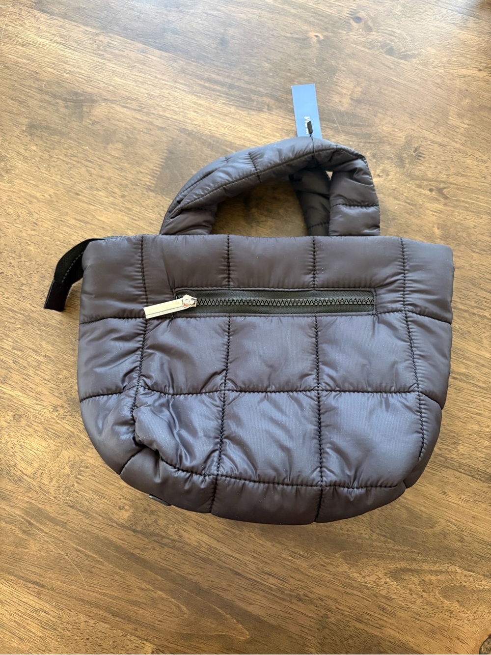 NWT Black Quilted Mini Puffer Bag - Picture 3 of 12